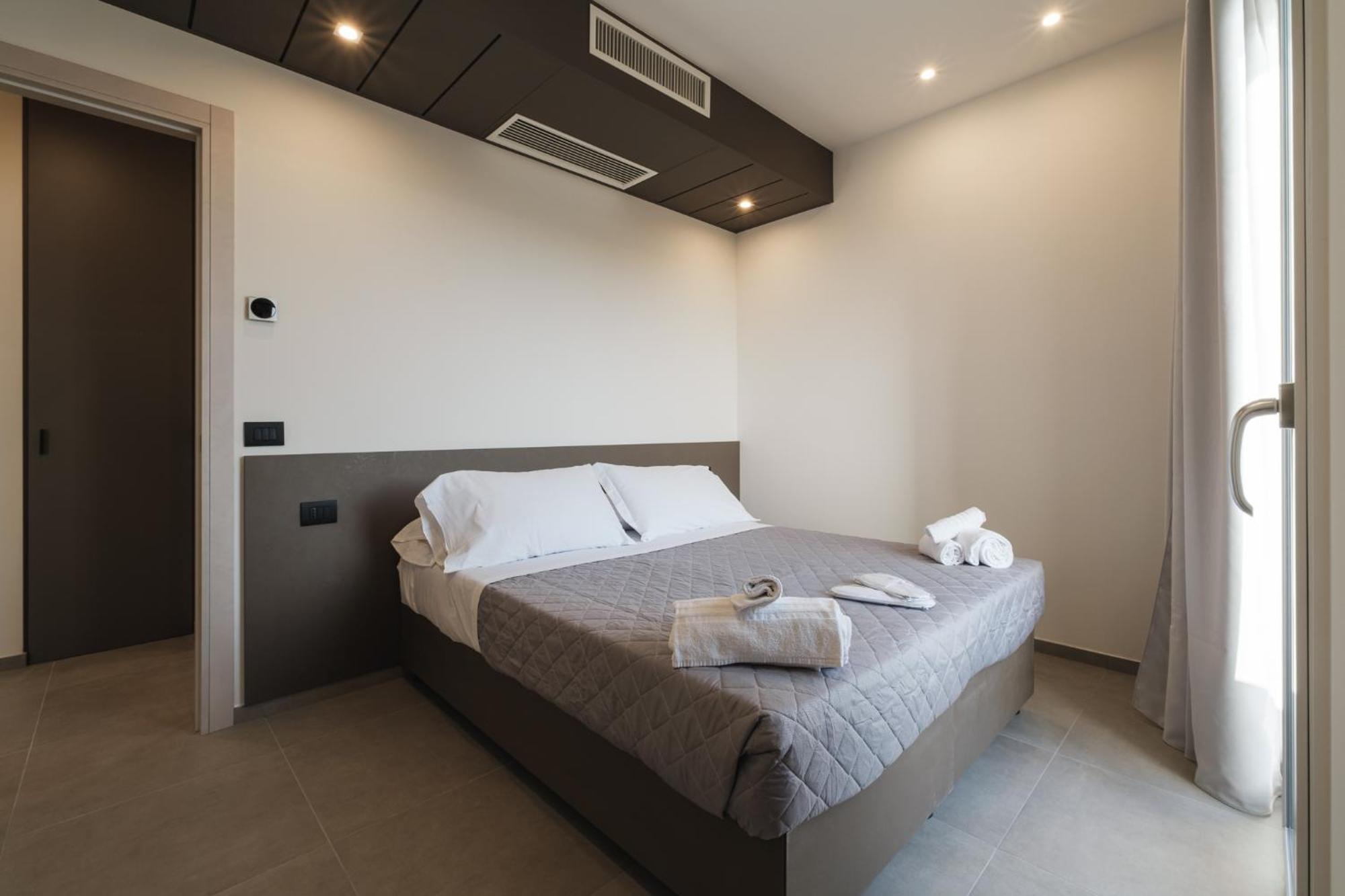 Residence Goldoni6 Suite Apartment Rimini Zewnętrze zdjęcie