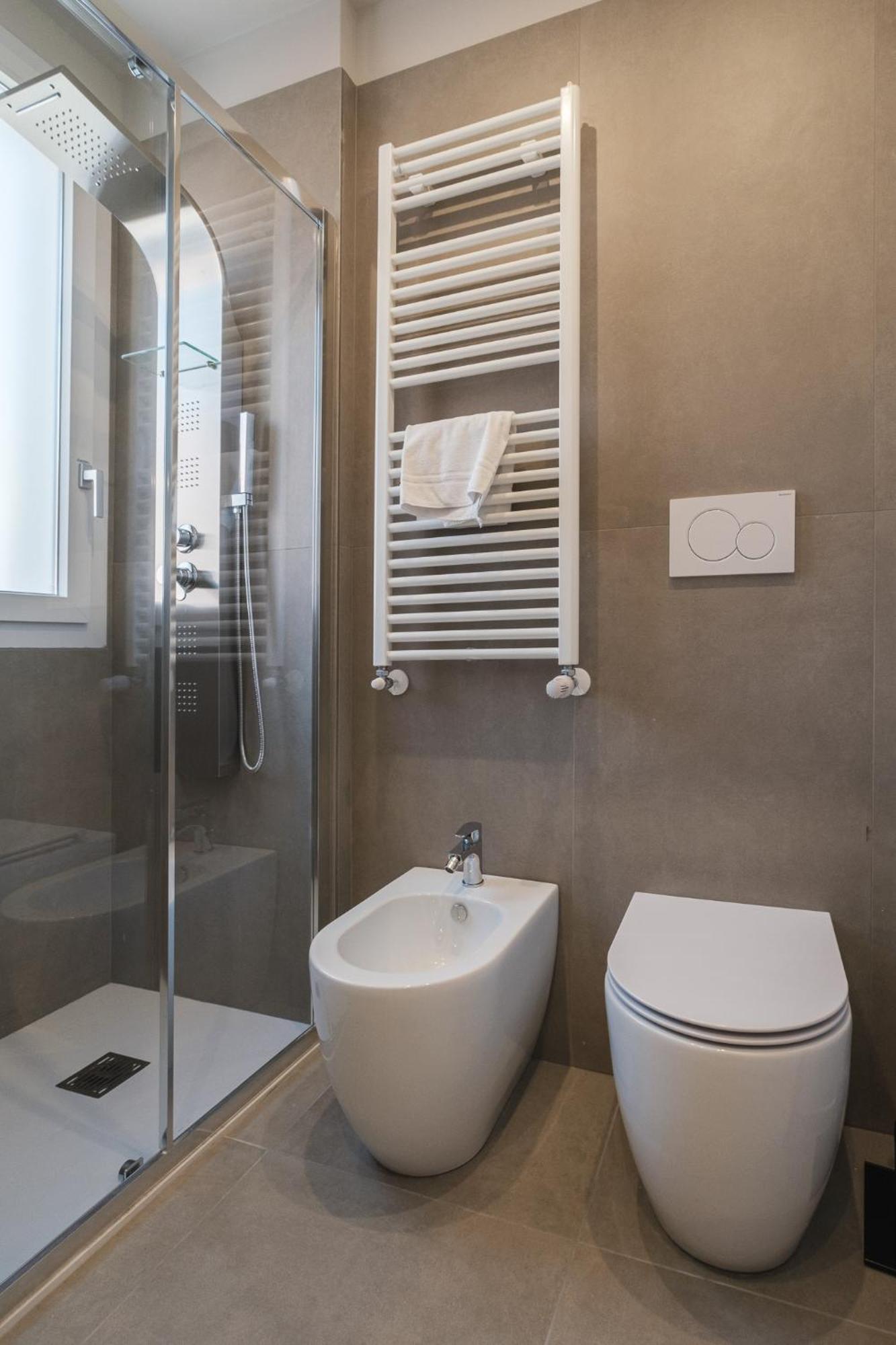 Residence Goldoni6 Suite Apartment Rimini Zewnętrze zdjęcie