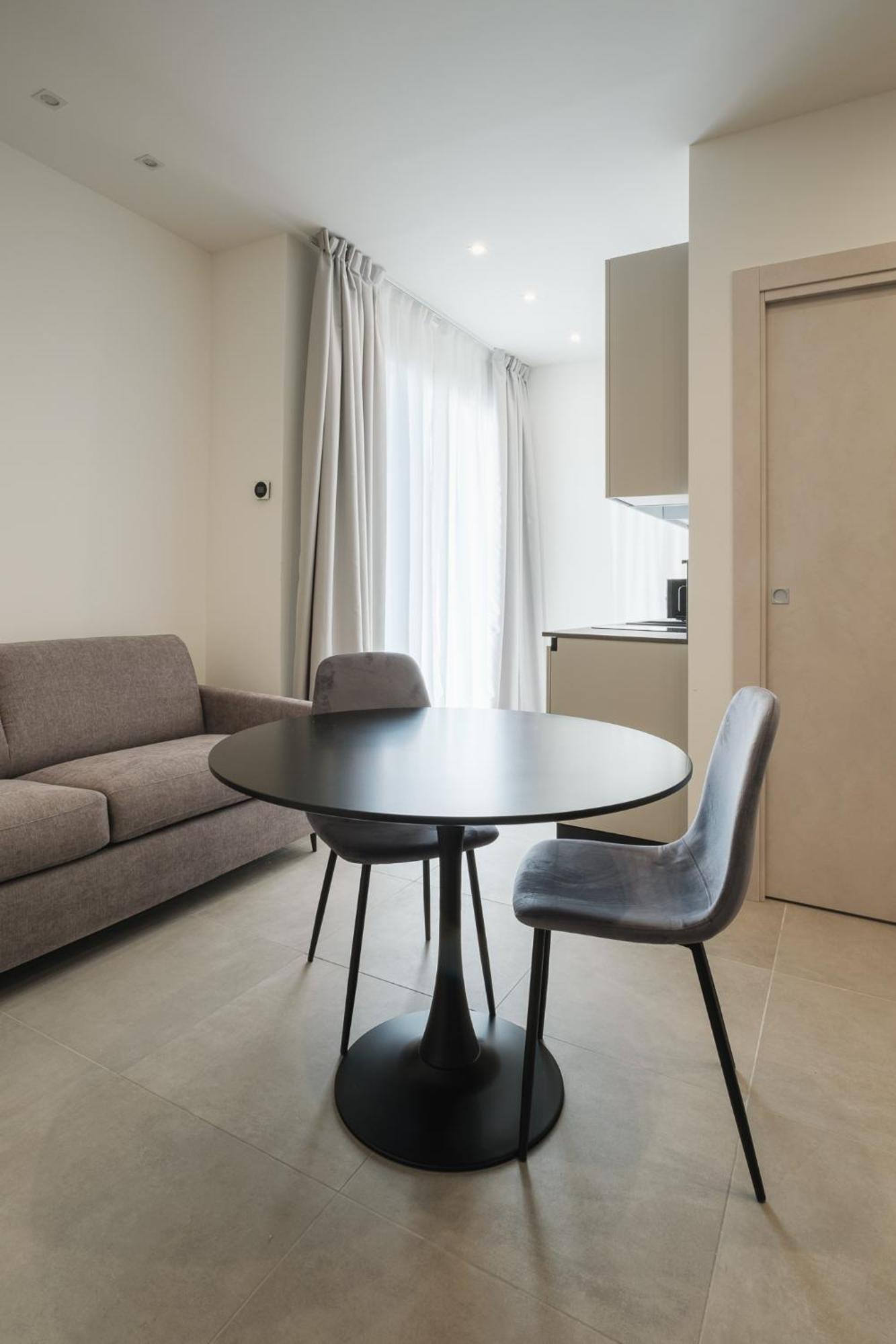 Residence Goldoni6 Suite Apartment Rimini Zewnętrze zdjęcie