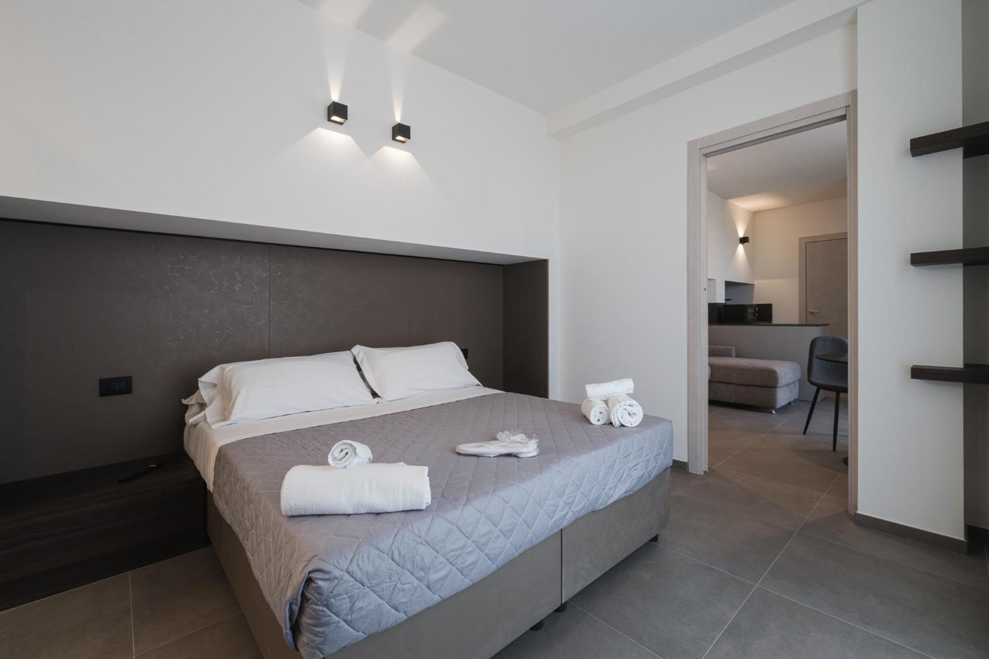 Residence Goldoni6 Suite Apartment Rimini Zewnętrze zdjęcie