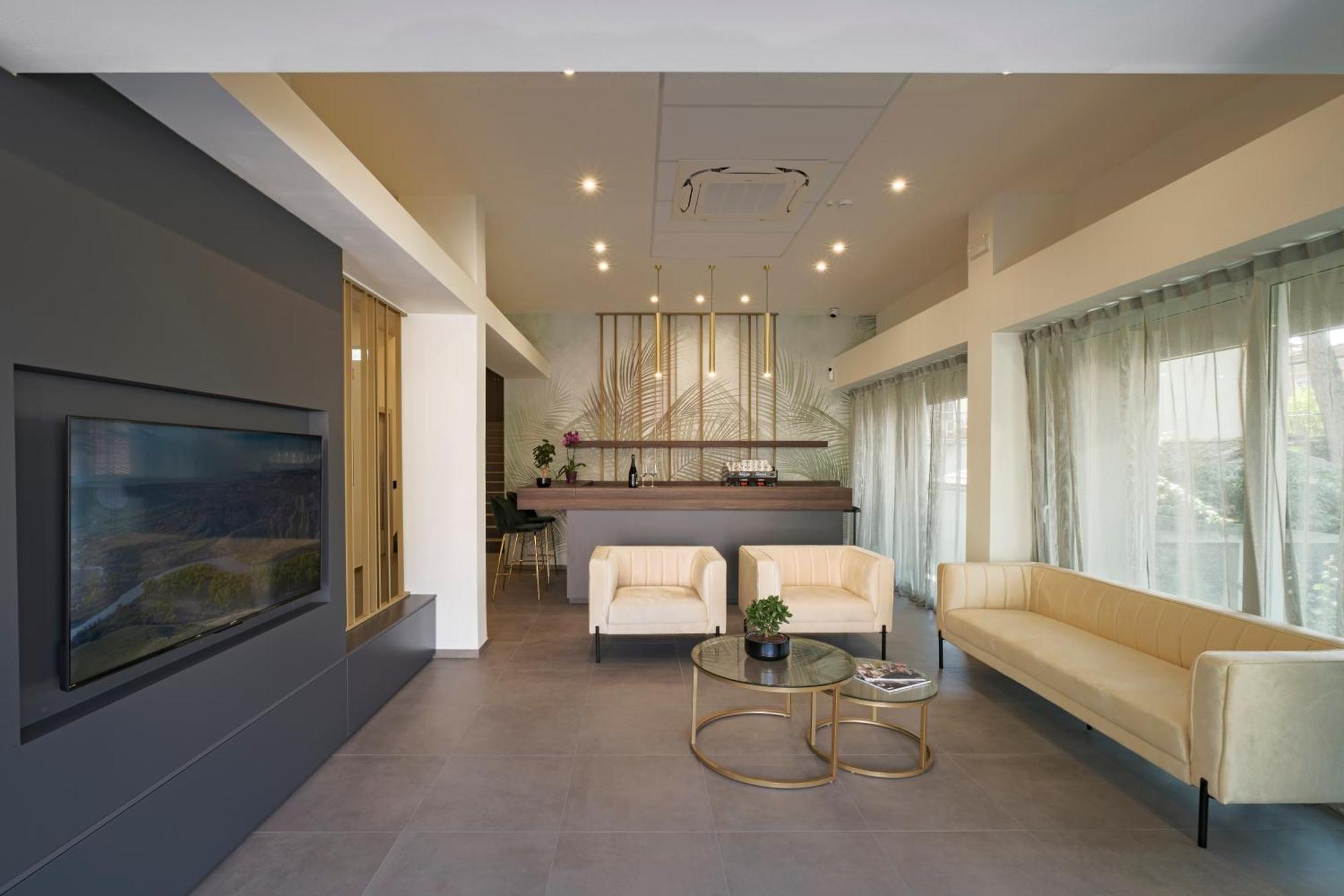 Residence Goldoni6 Suite Apartment Rimini Zewnętrze zdjęcie